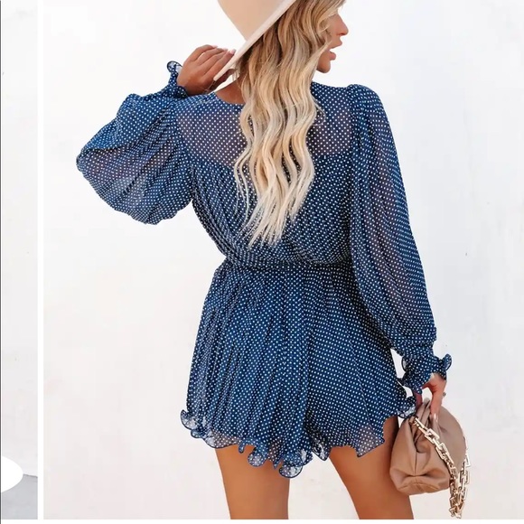 Viera polka dot pleated romper - Picture 6 of 8